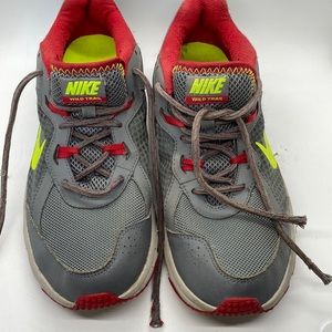 Mens Nike Wild Trail size 9.5